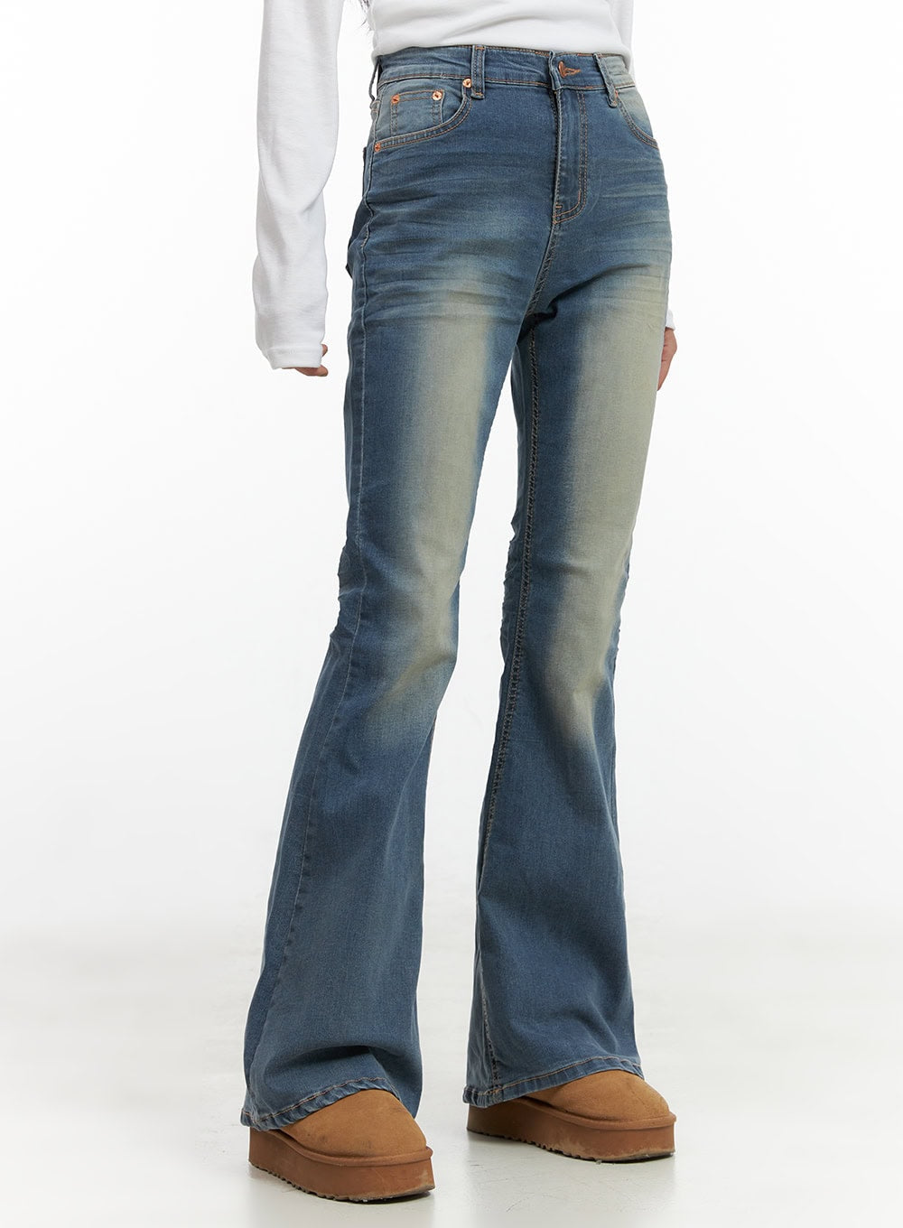 Selena Chic Washed Bootcut Jeans CO424