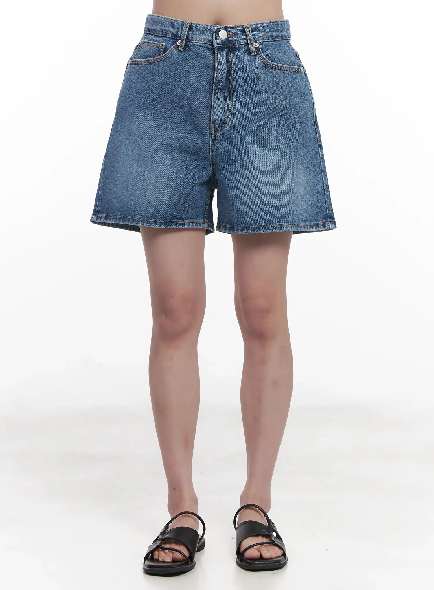 Relaxed-Fit Jorts CU523