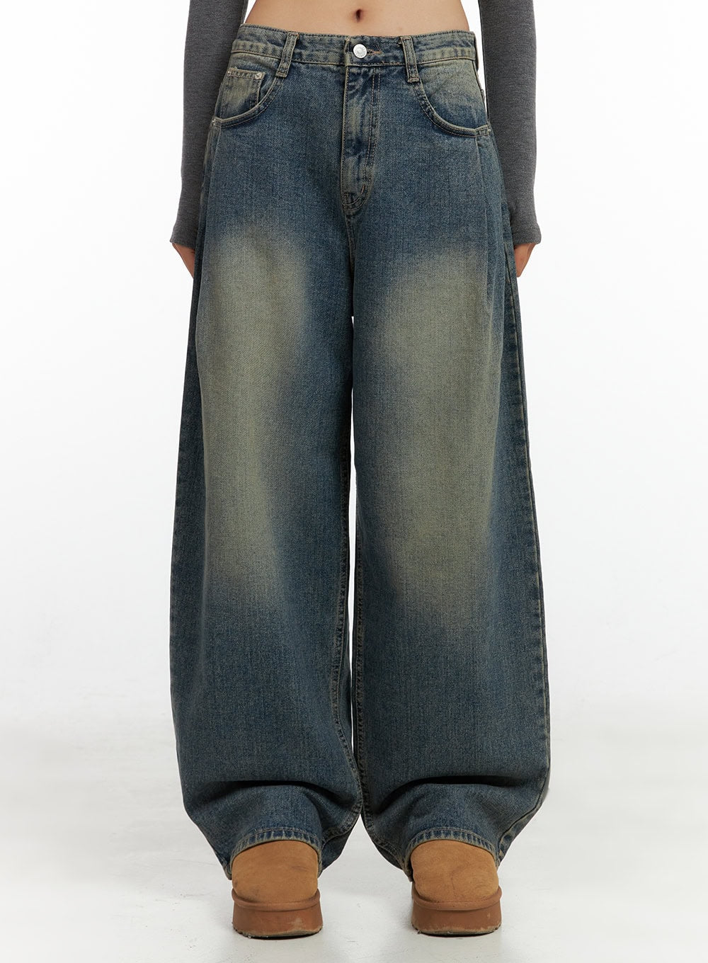 Peyton Pin-Tuck Washed Baggy Jeans CO424