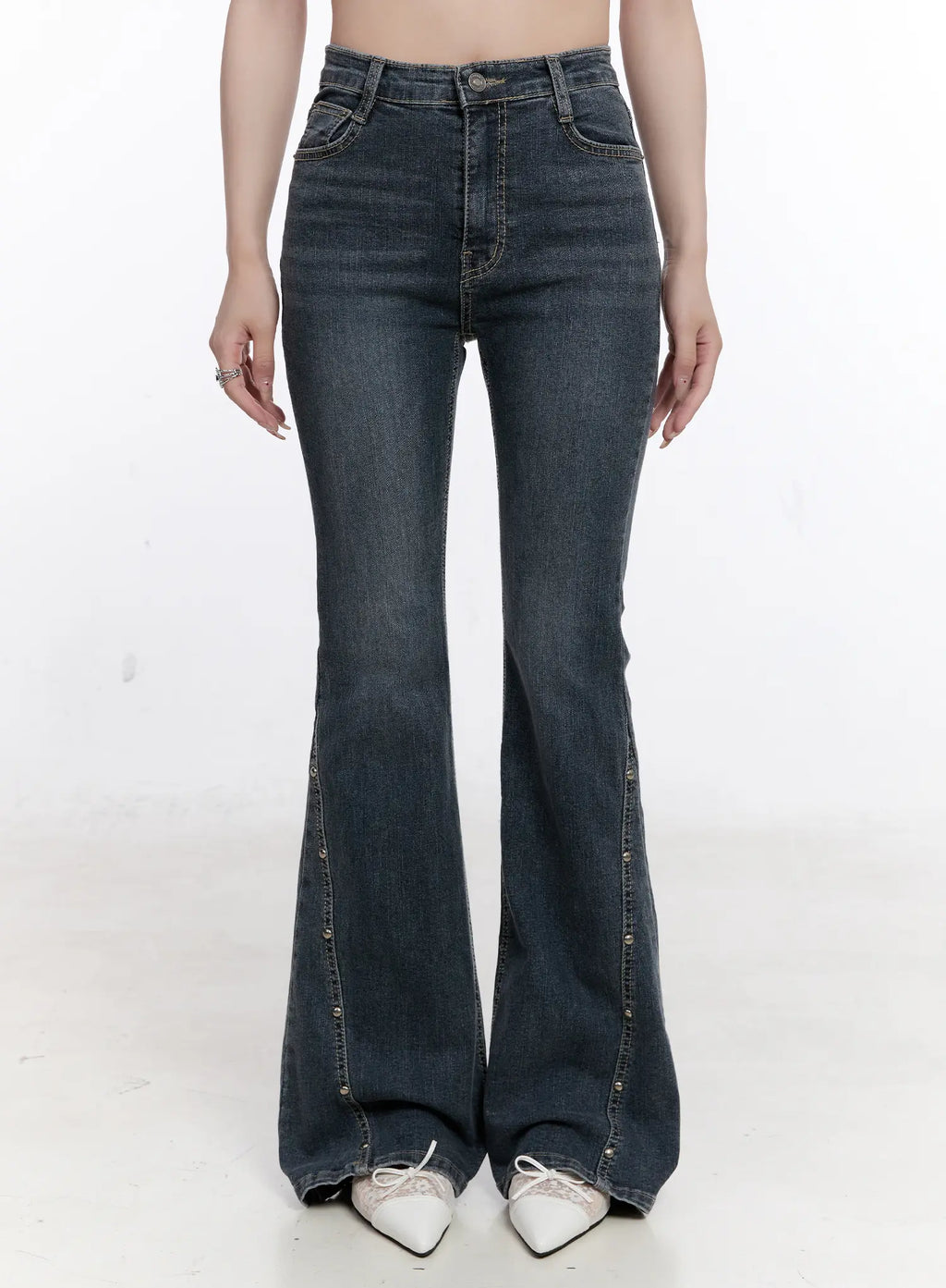 Amiyah Studded Flare Jeans CS530
