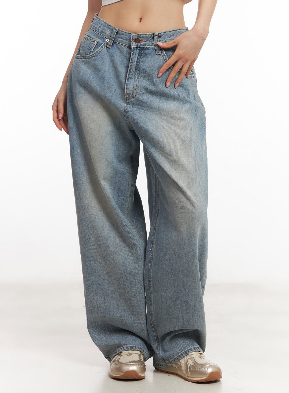 Devyn Wide-Leg Jeans CA503