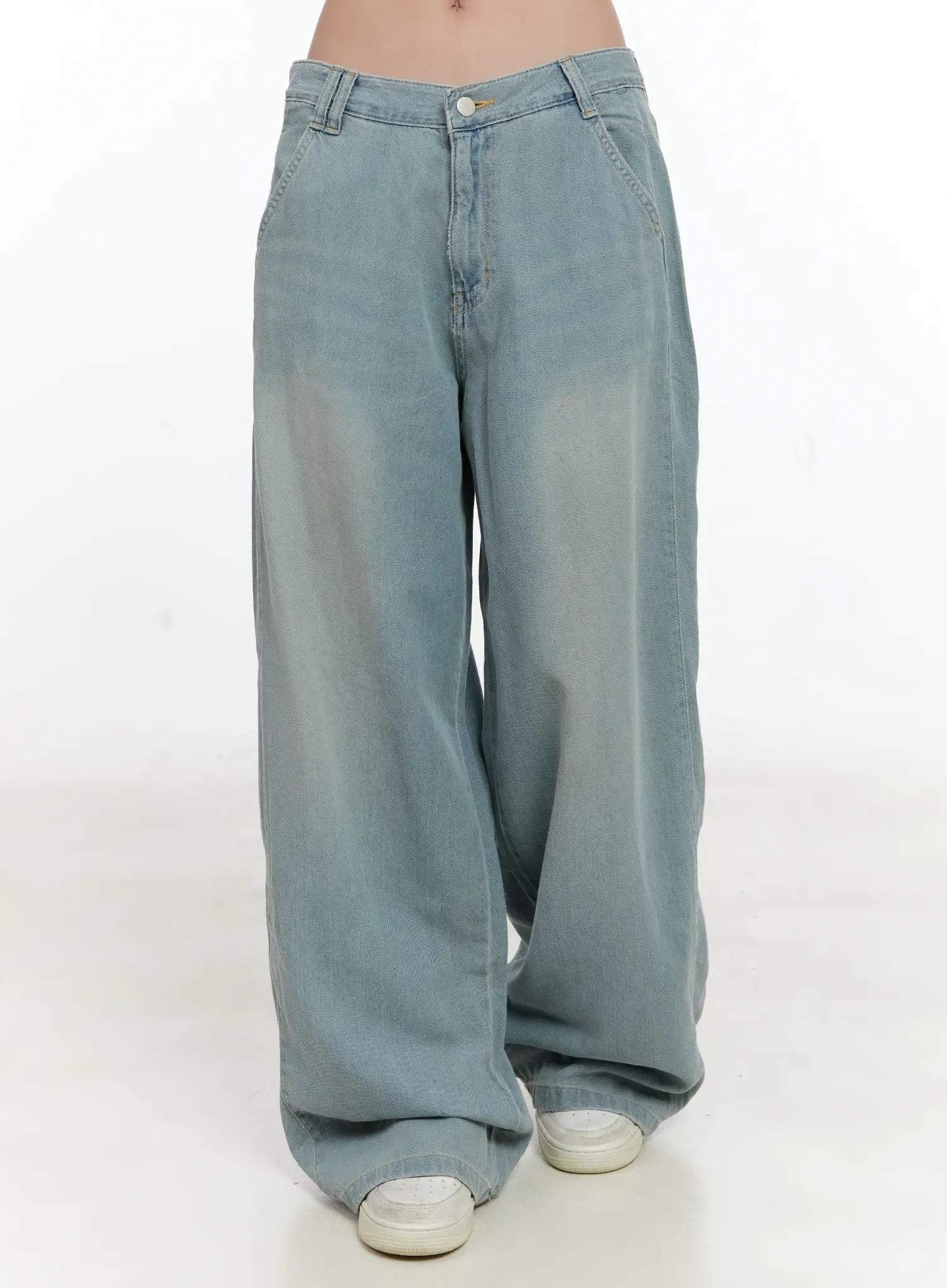 Huening Wide-Leg Jeans CL531