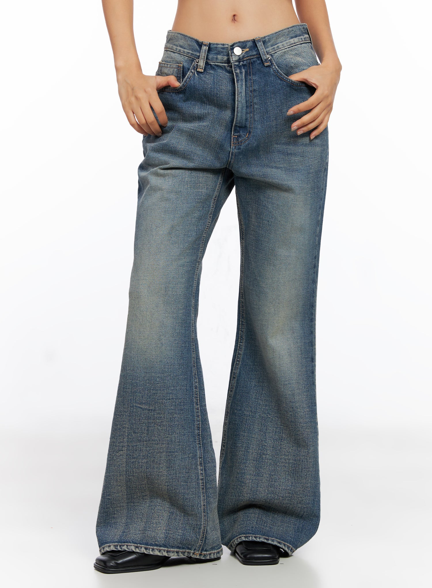 Ryujin Vintage Washed Flare Jeans CO514