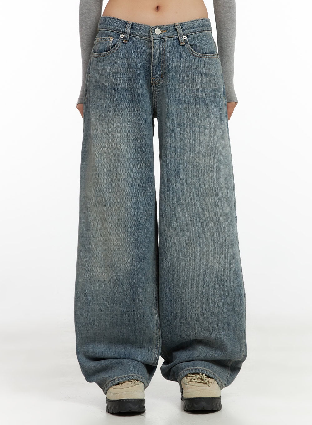 Nadia Washed Low-Waist Baggy Jeans CO424