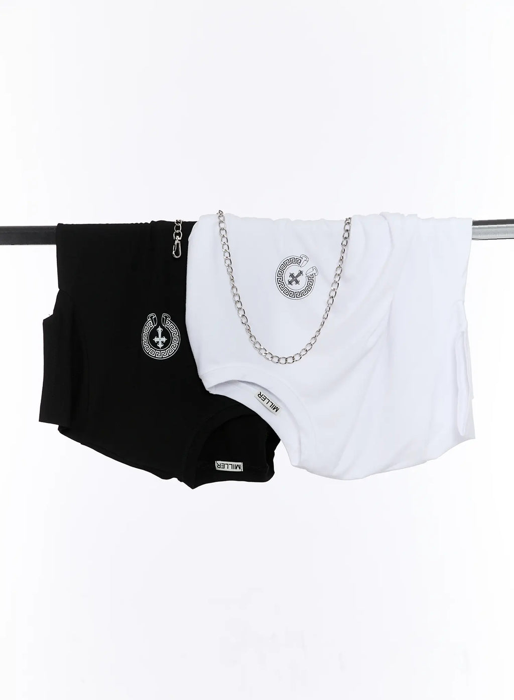 Men's Small Cross Graphic Tee IG512