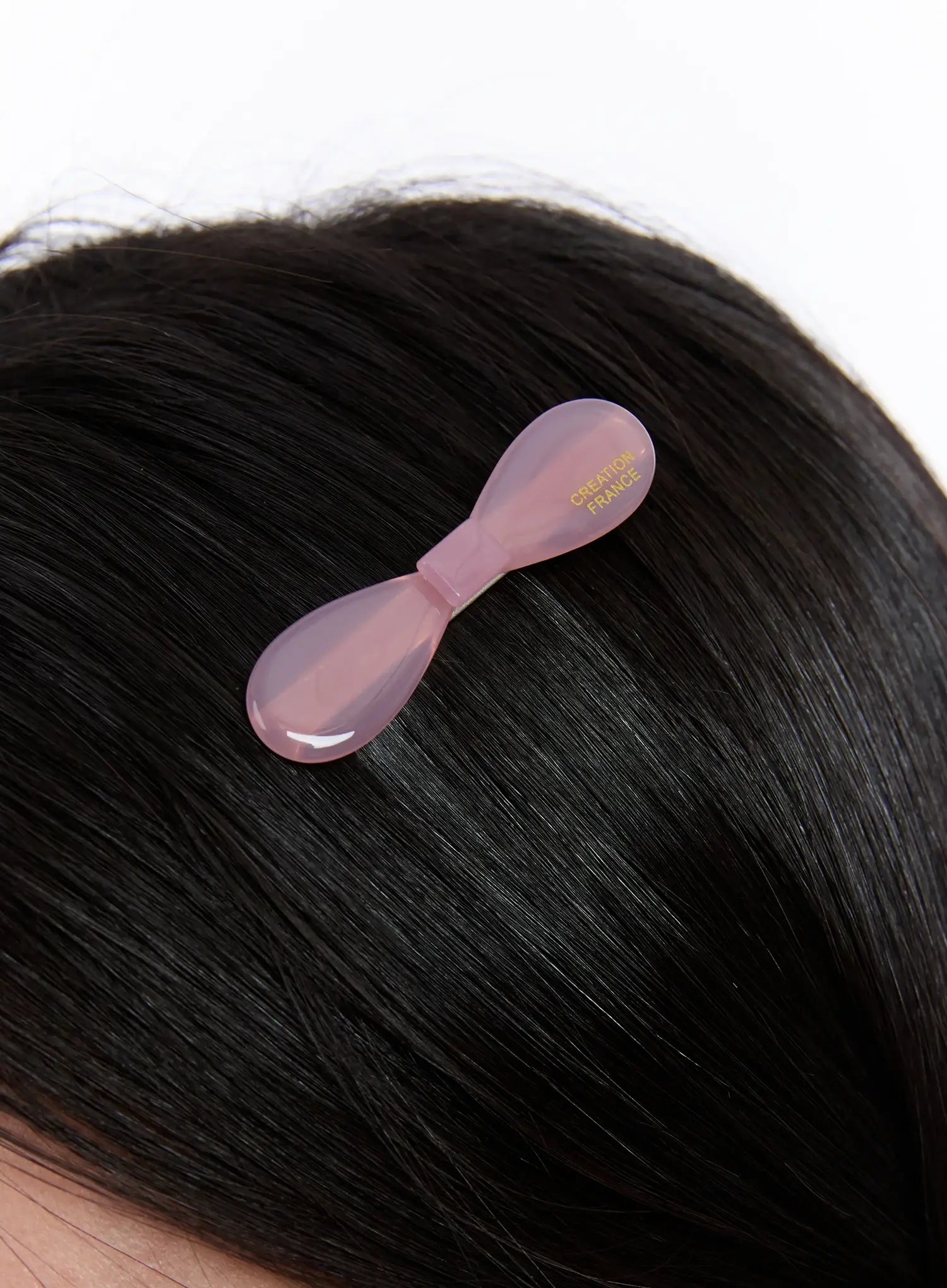 Aria Heart Wink Hair Pin IU527