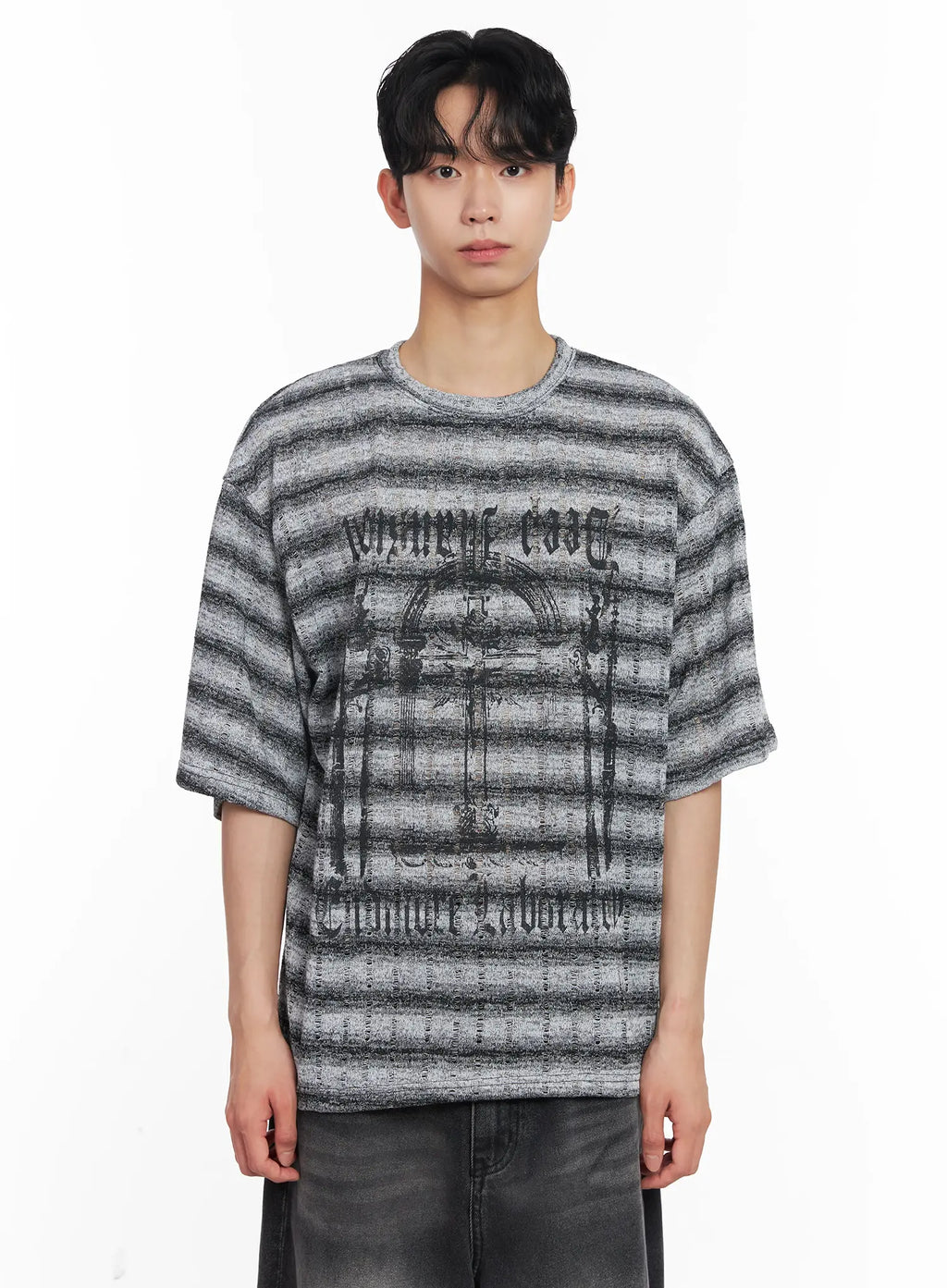 Men's Oversized Striped Graphic Tee IU526