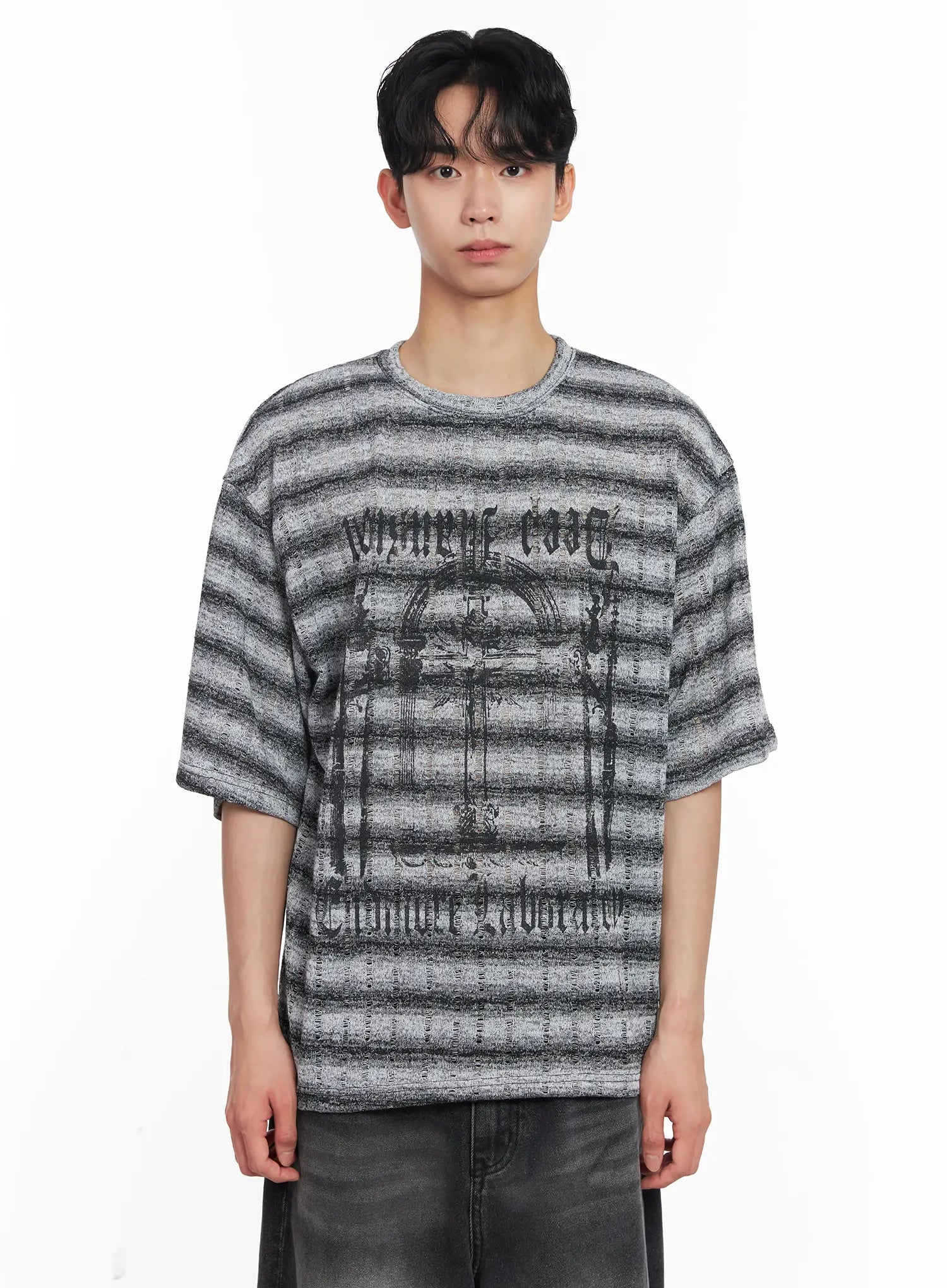 Men's Oversized Striped Graphic Tee IU526
