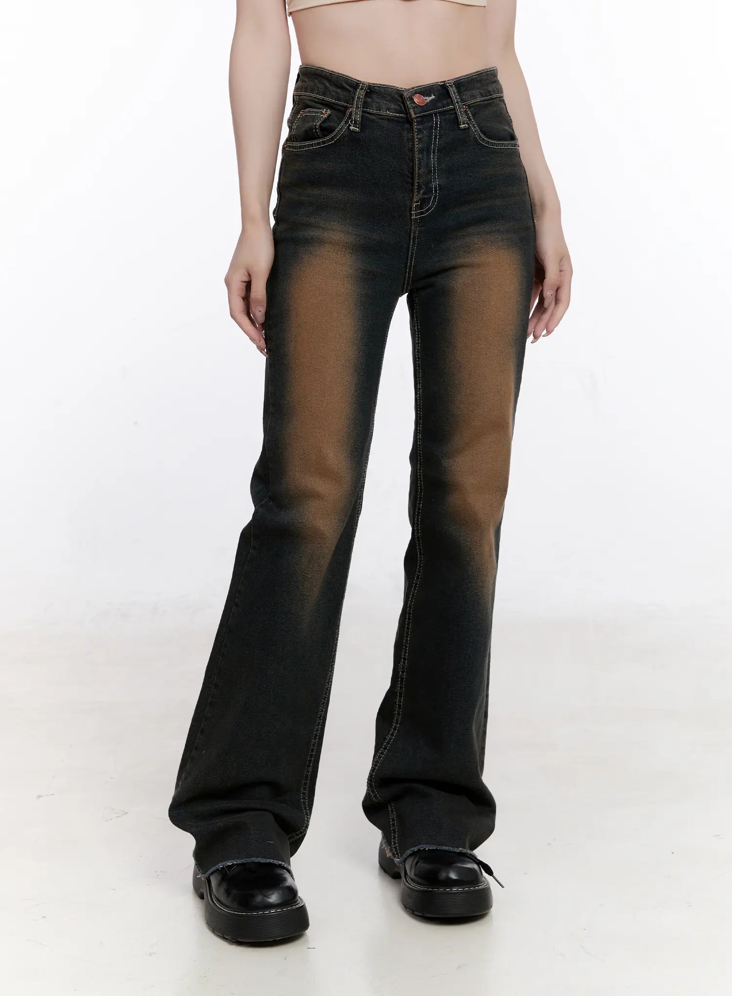 Dalia Vintage Washed Flare Jeans CO501