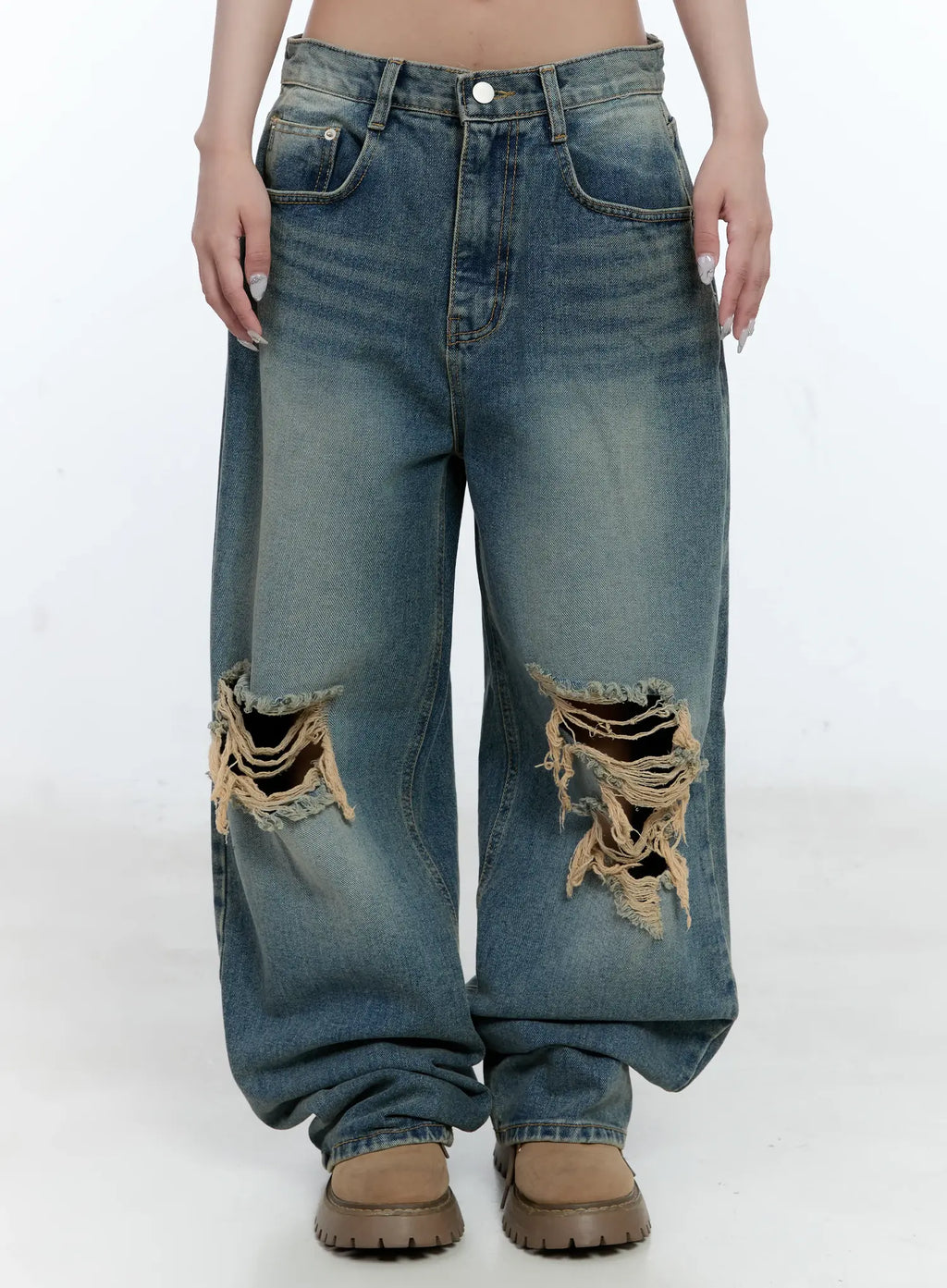 Eunjeong Ripped Denim Jeans CG501