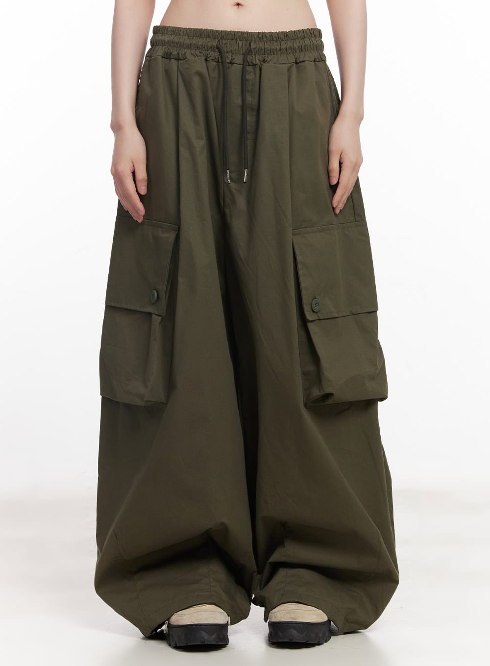 Balloon-Fit Baggy Cargo Pants CY520