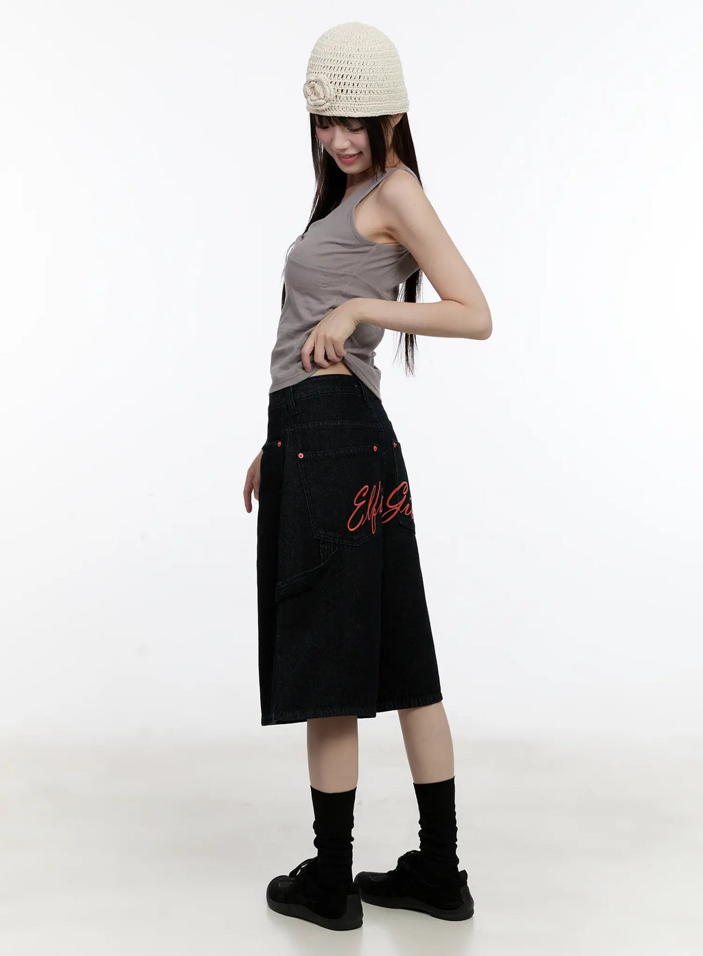 Red Text Graphic Embroidered Jorts CL504