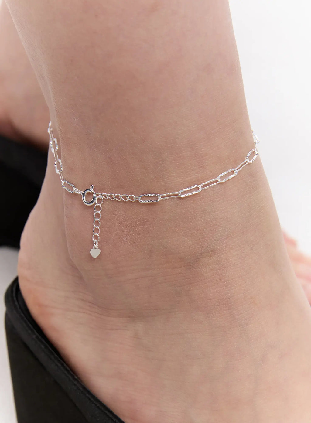 Ayla Light Anklet IU527