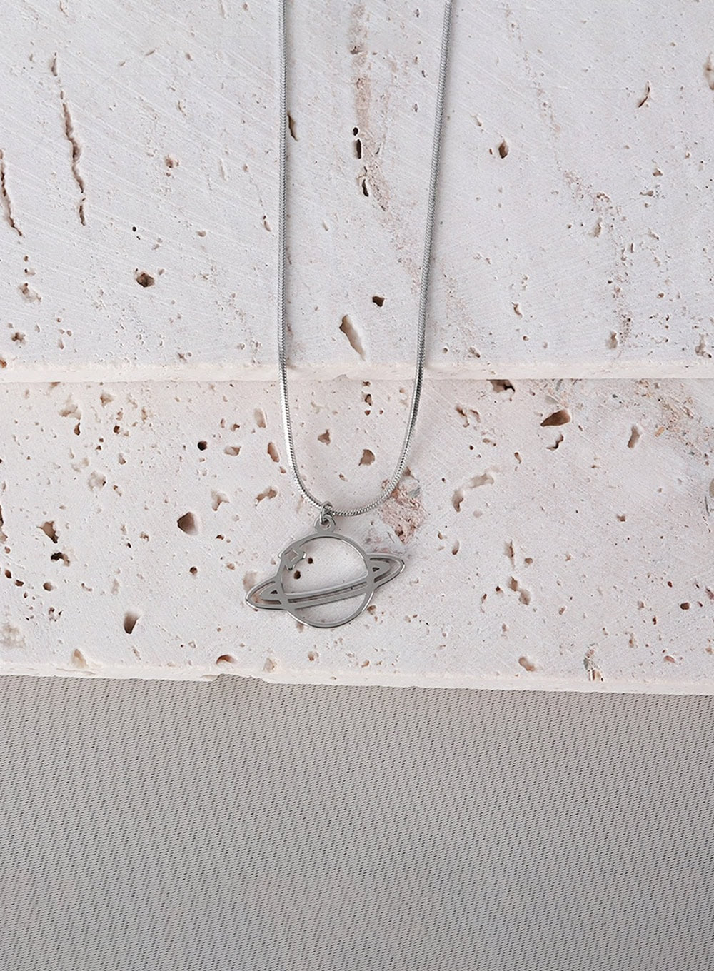 Saturn Outline Necklace IA517