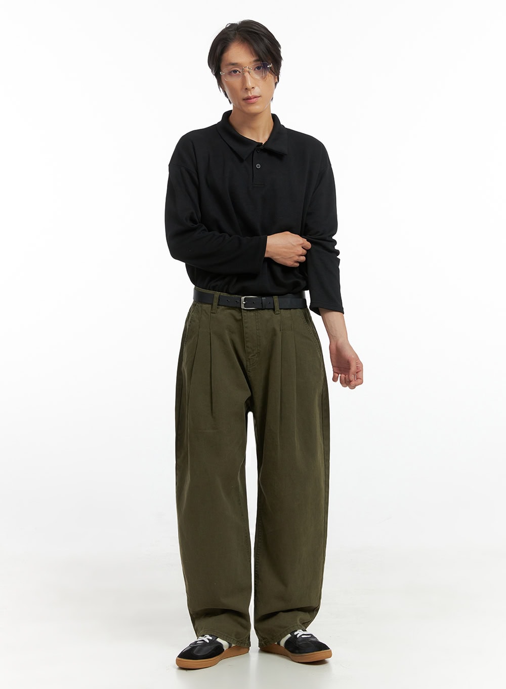 Men's Pintucked Wide Fit Pants IO417