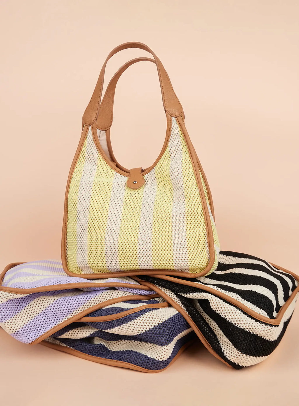 Crochet Knit Shoulder Bag IS516