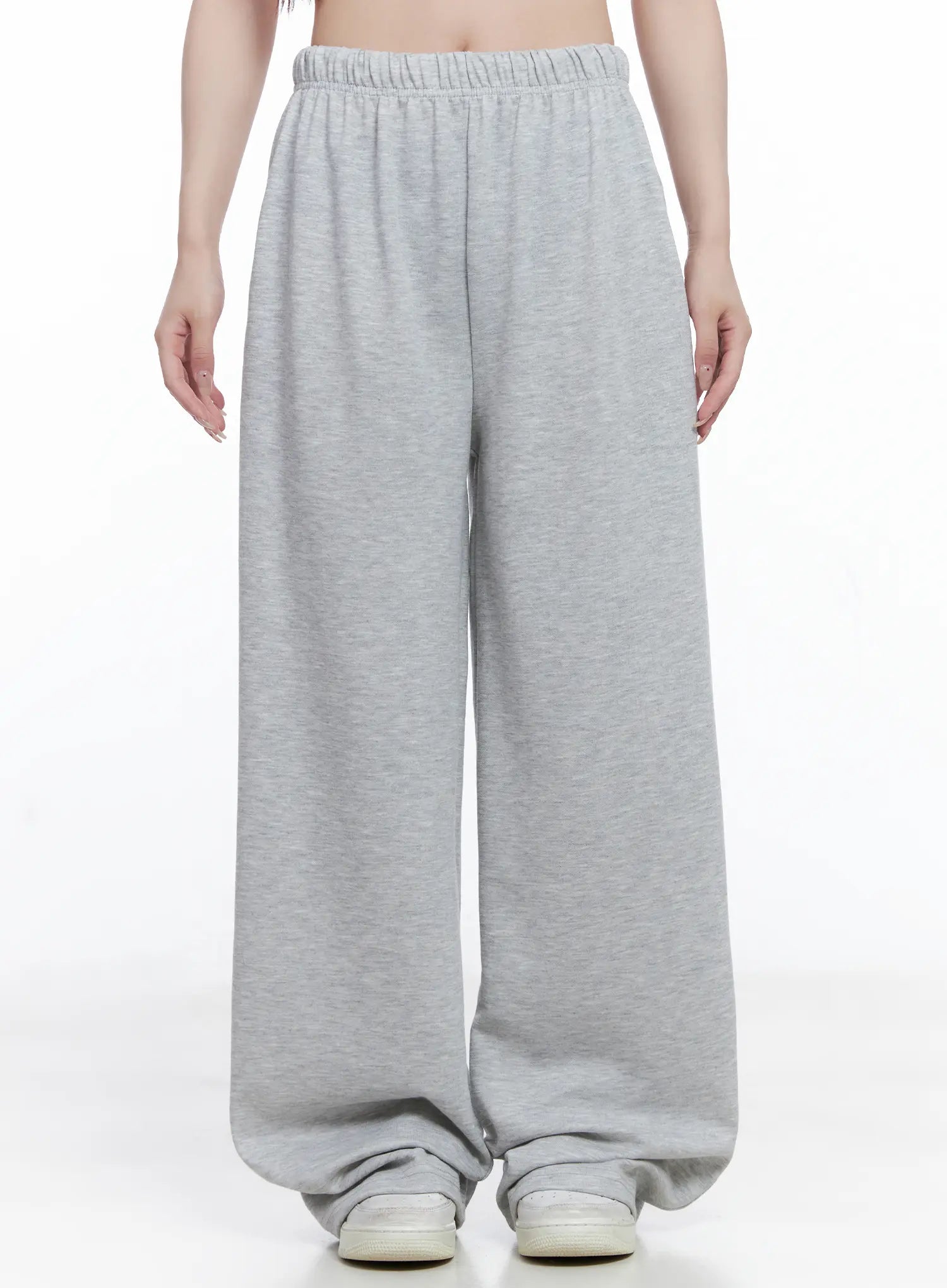 Comfort Fit Wide Sweatpants CG529