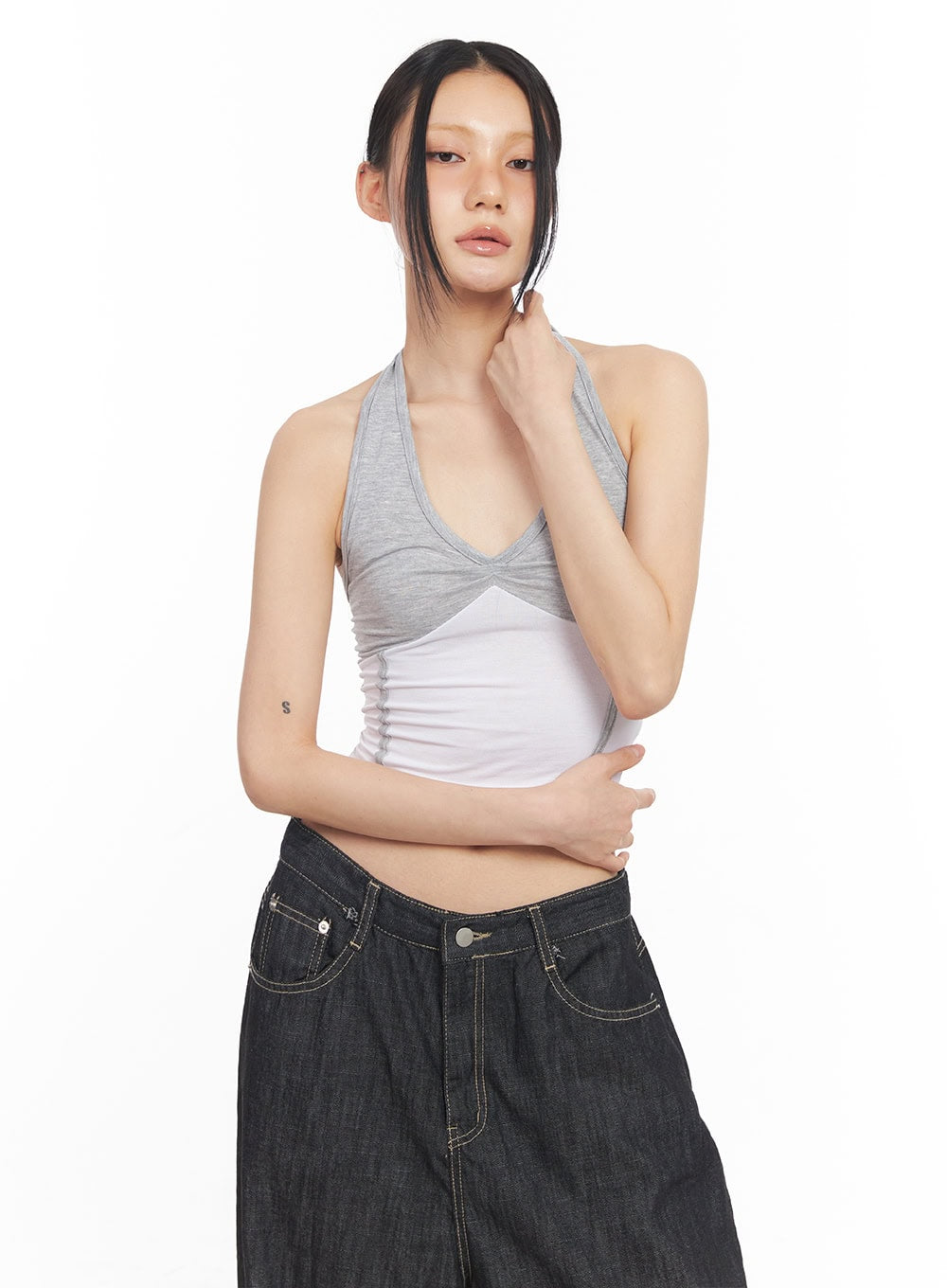 Shirred Halter V-Neck Crop Tank Top CY528