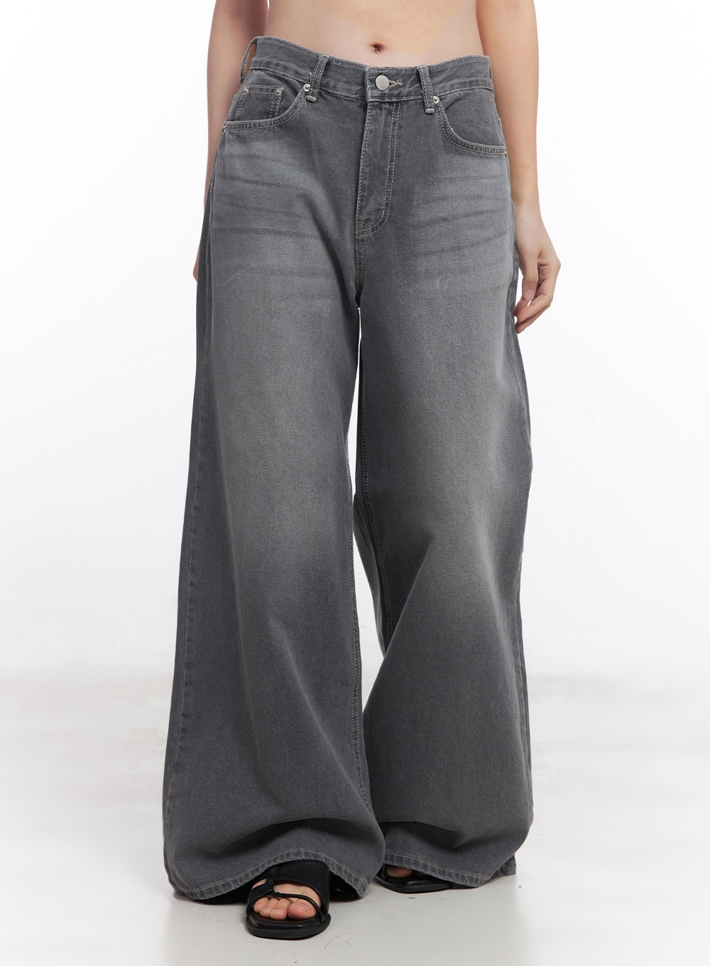Beatriz Washed Wide-Leg Jeans CY519
