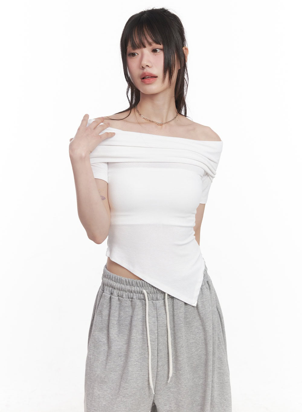 Off-Shoulder Asymmetric Crop Top CY521