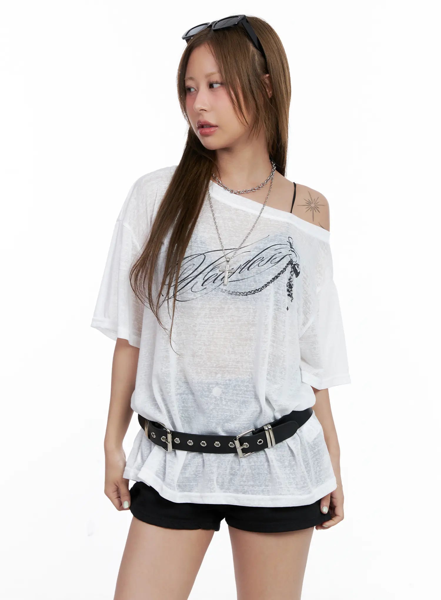 Sheer Graphic Off-Shoulder Tee CL510