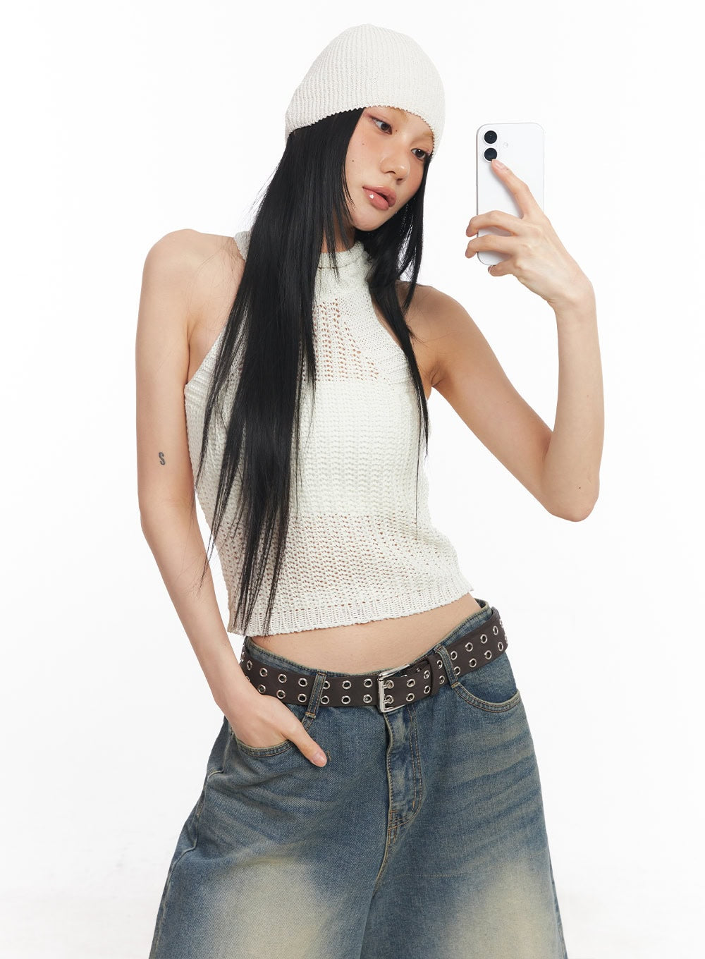 Halter-Neck Sleeveless Crop Top CY528