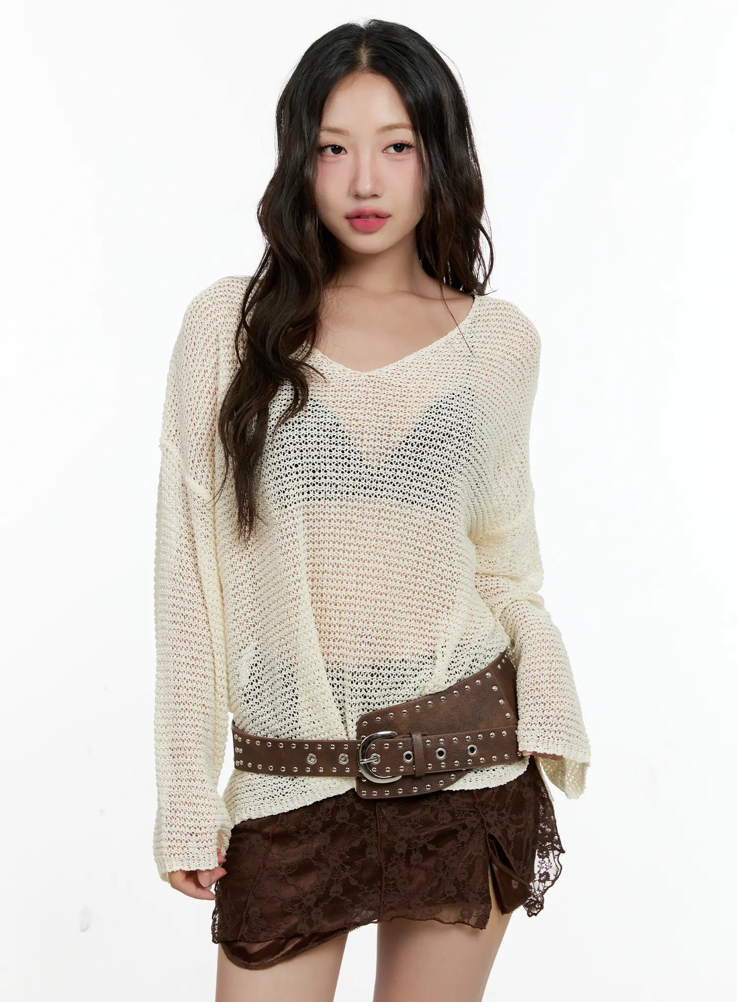 Mesh V-Neck Long-Sleeve Top CL531
