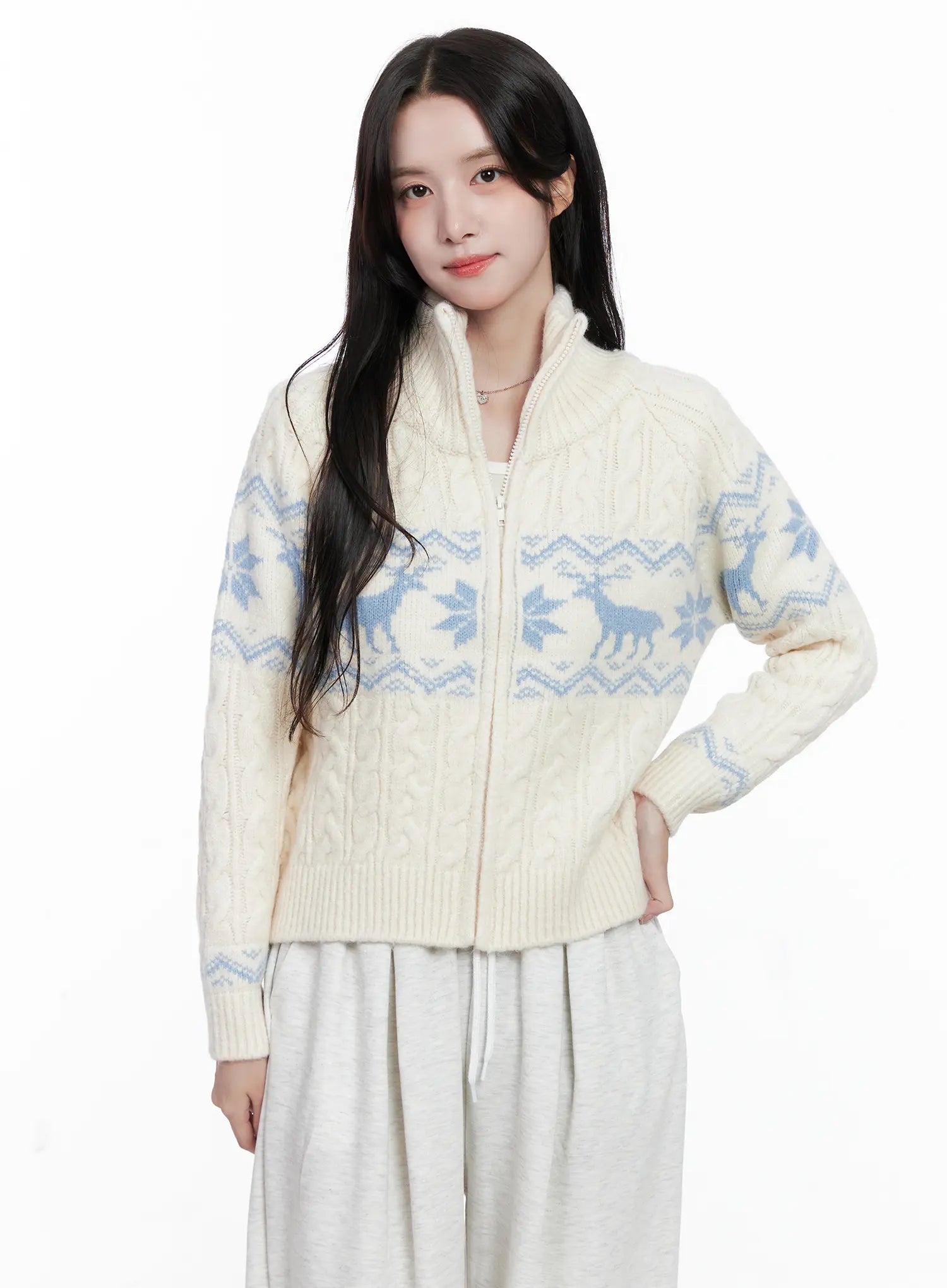 Cable Knit Funnel Neck Zip-Up Sweater CS523