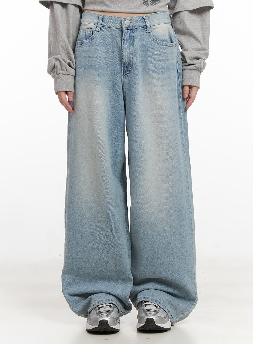 Isabelle Washed Wide-Leg Jeans CJ528