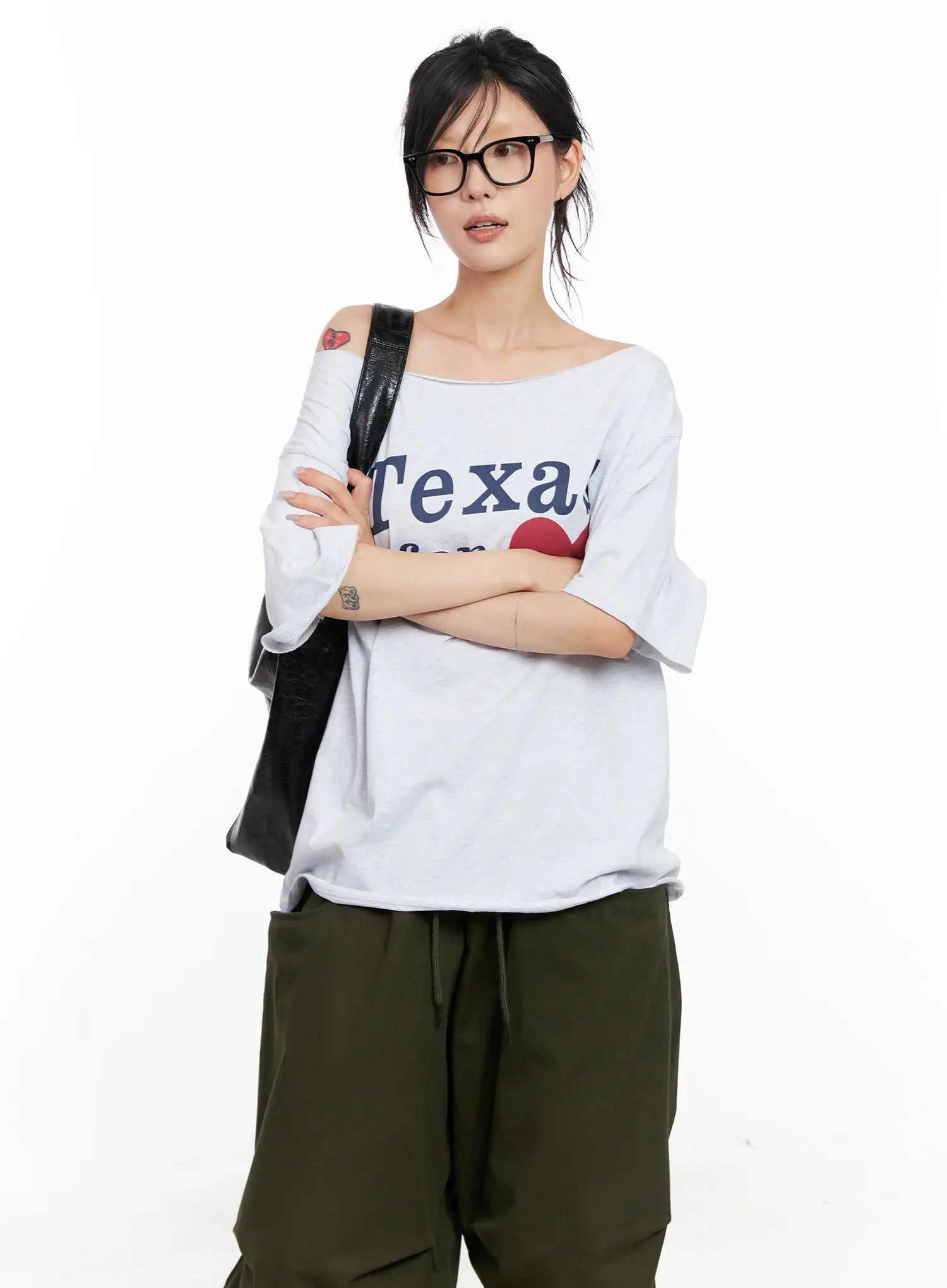 Off-Shoulder Relaxed-Fit Graphic Tee CL525