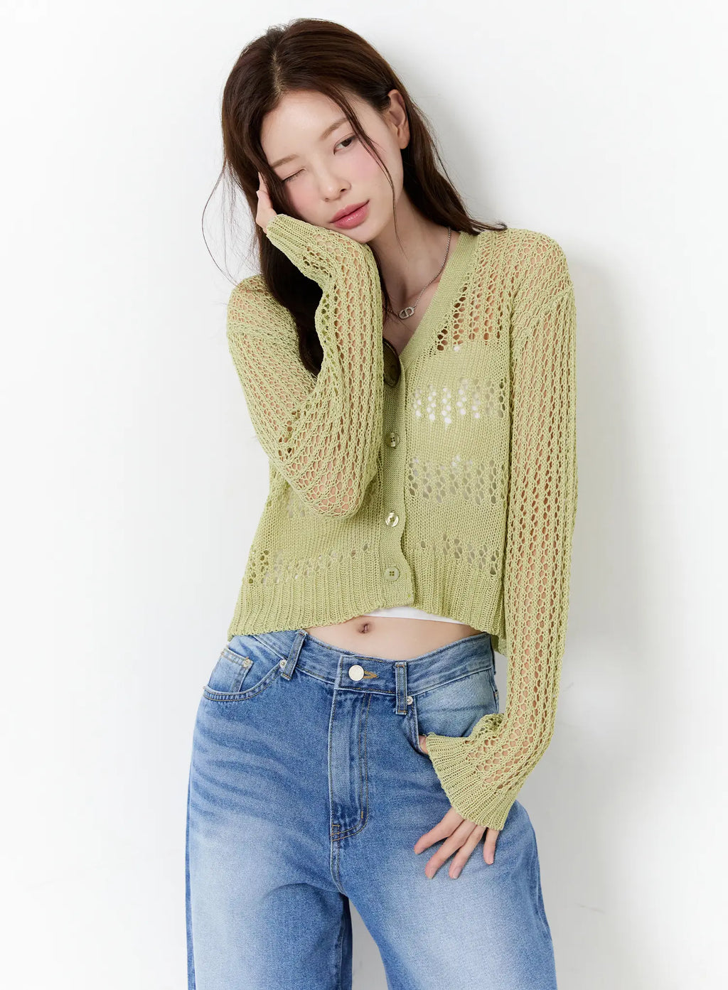 V-Neck Buttoned Sweater Cardigan CU513