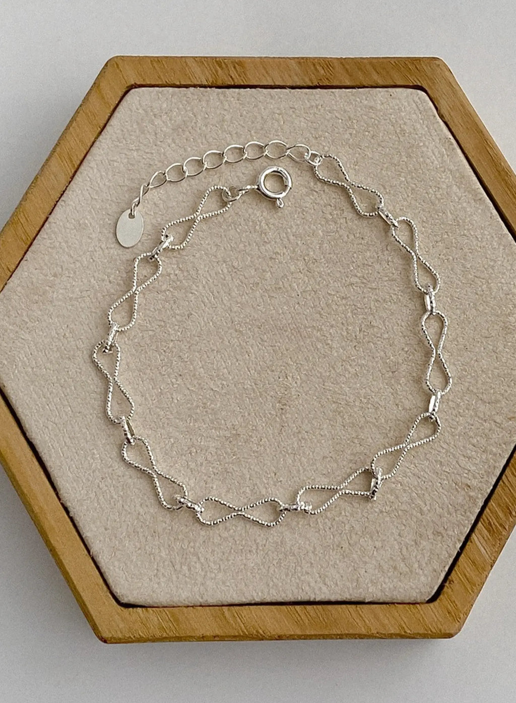 McCullers Infinity Link Bracelet IU506