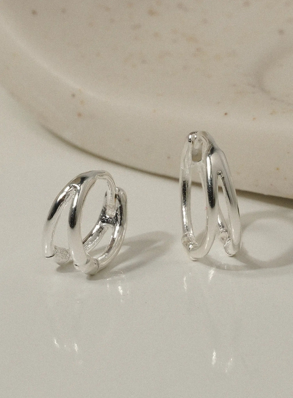 Carson Minimal Snap Earring (1pc) IU506