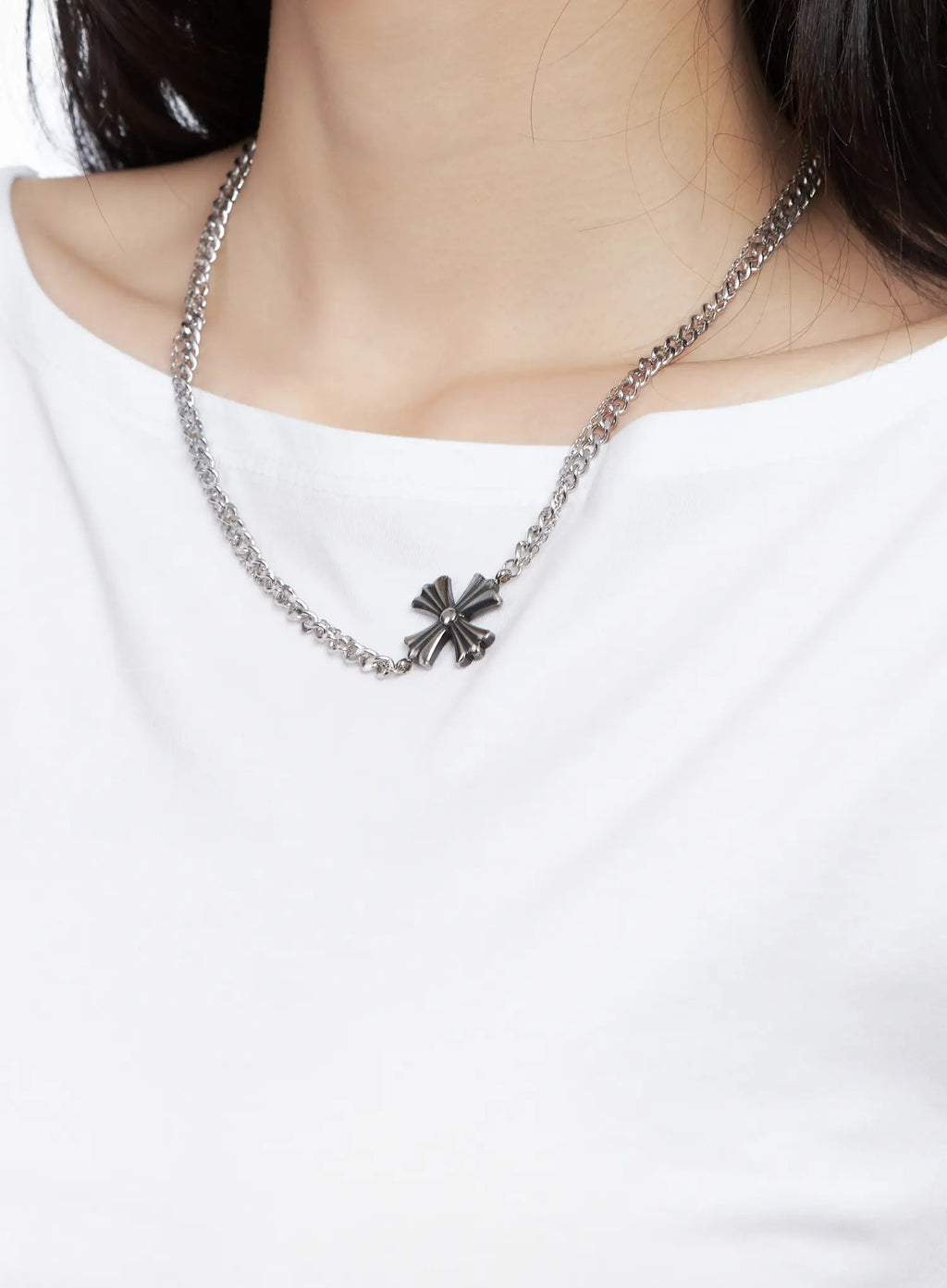 Layered Chain Pendant Necklace CL501