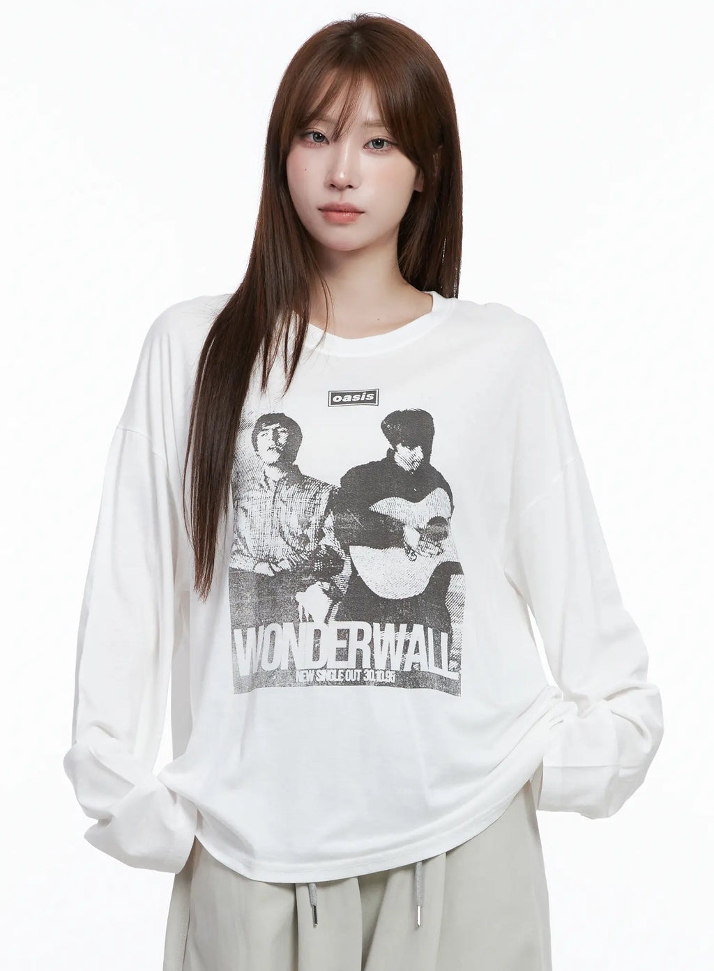 Retro Wonder Print Loose Fit Tee CG529