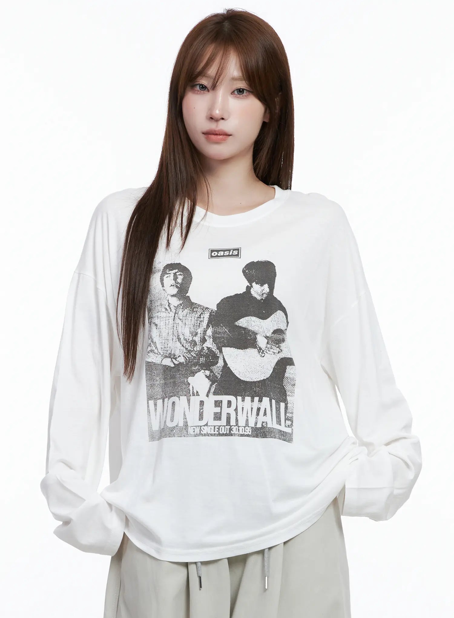 Retro Wonder Print Loose Fit Tee CG529