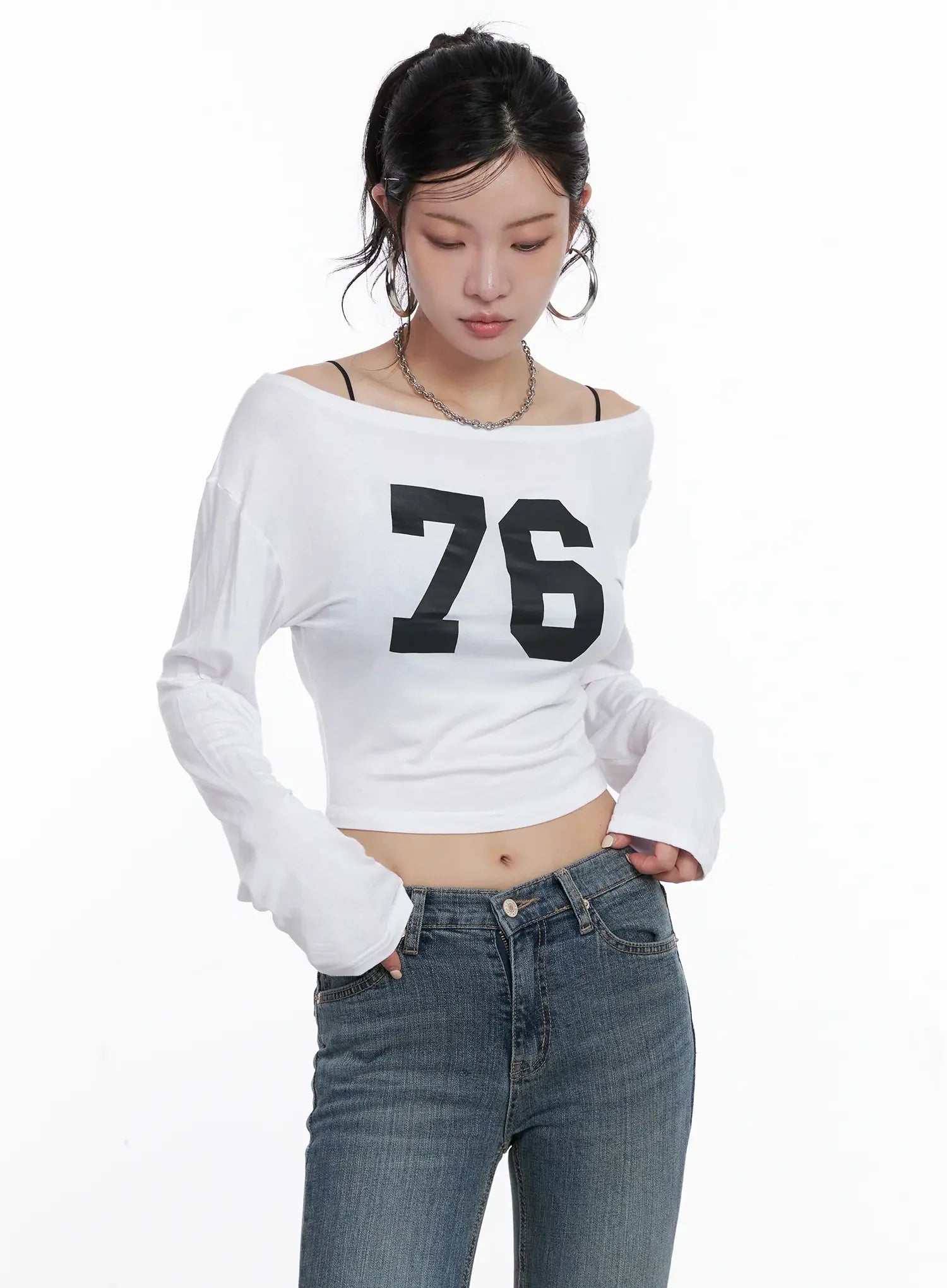 76 Long-Sleeve Crop Top CS510