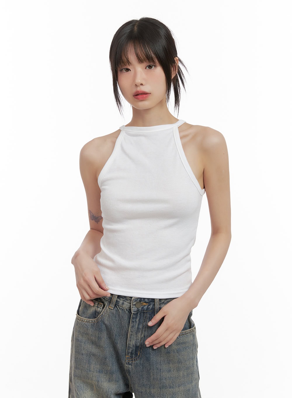 Tailored Solid Sleeveless Top CS412