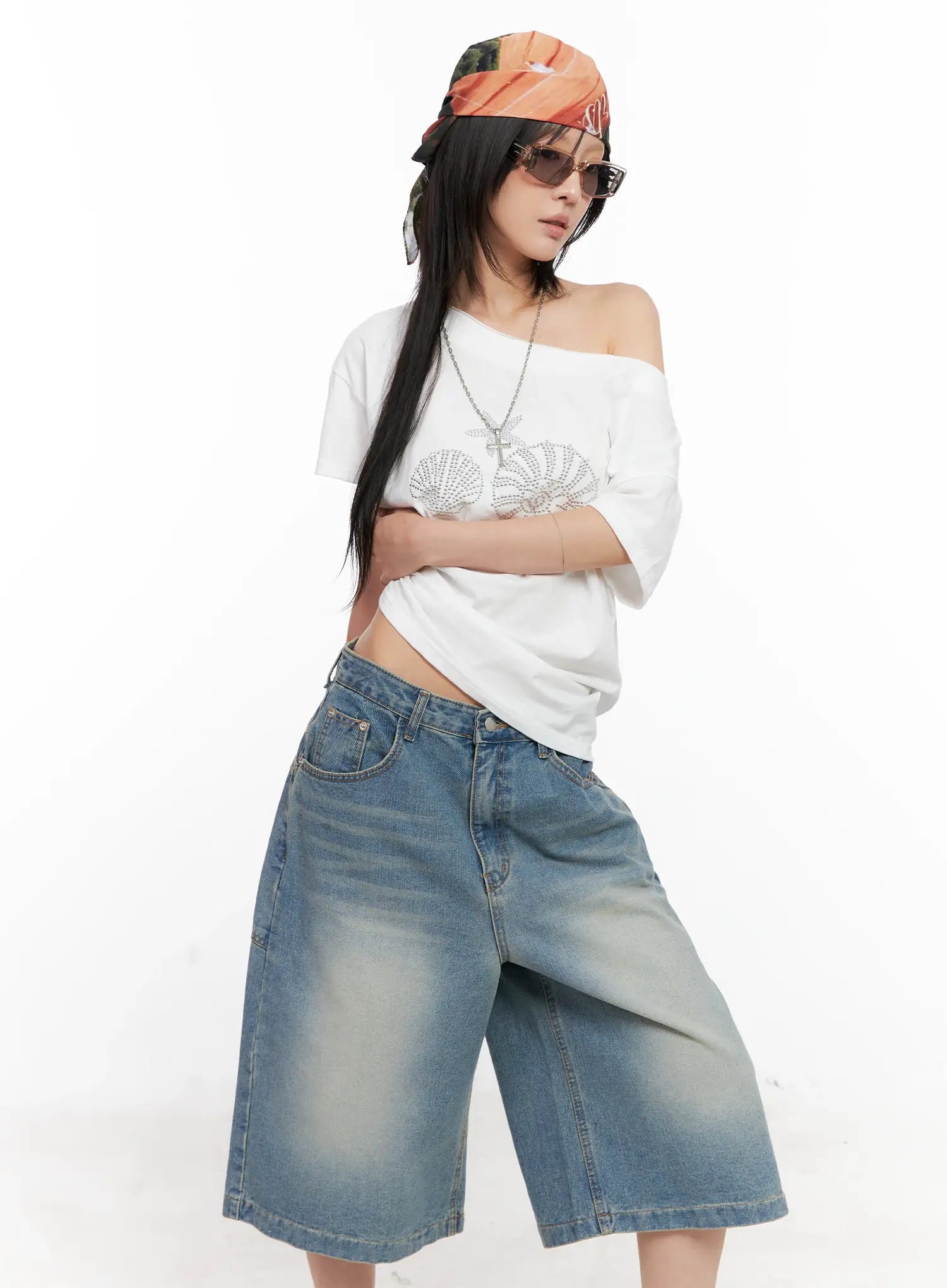 Off-Shoulder Seashell Tee CL525