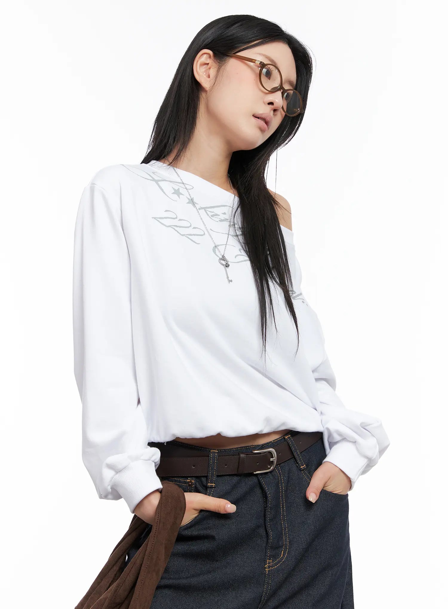 Text Print Off-Shoulder Sweatshirt CO508