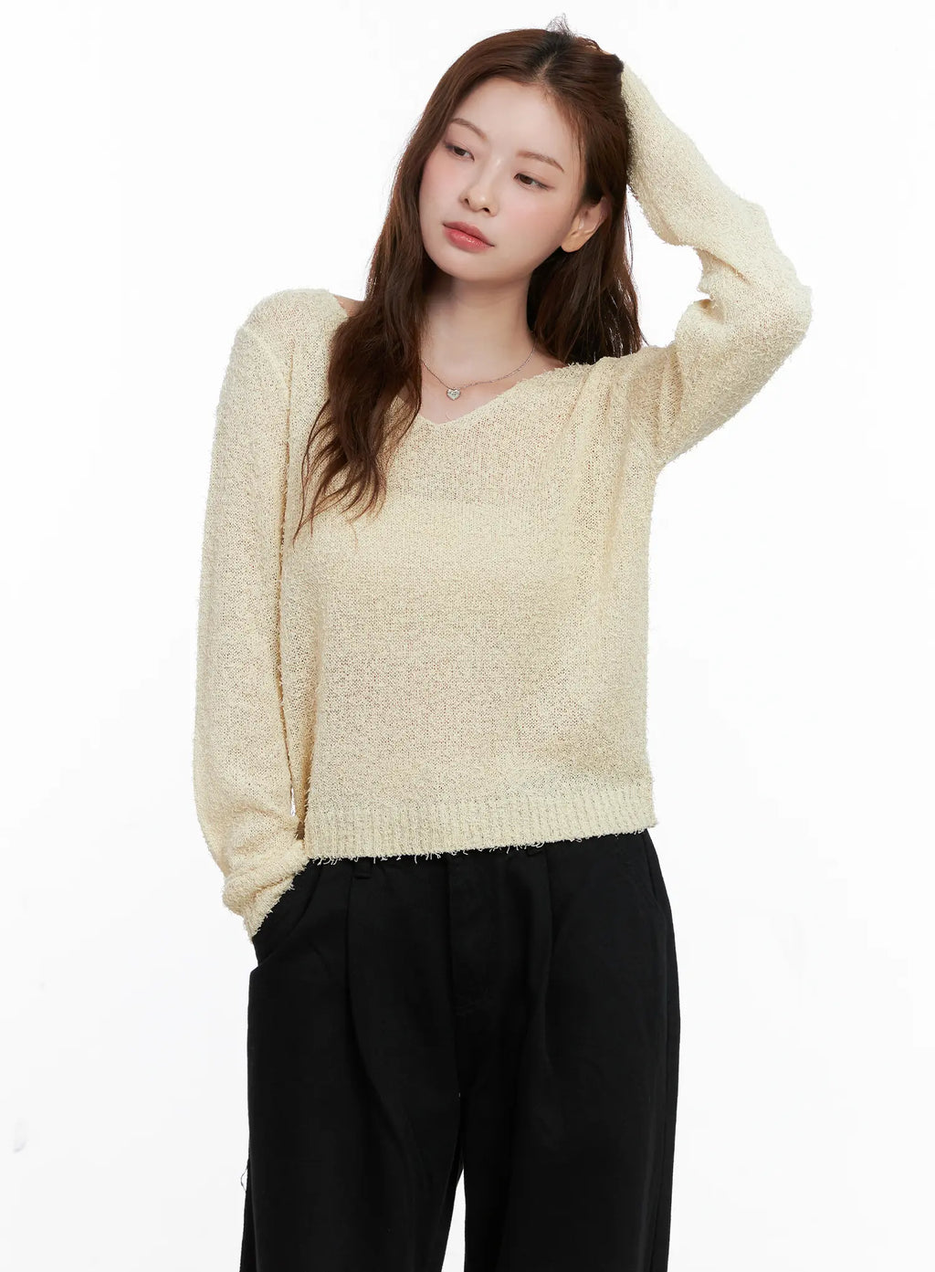 Loose-Fit V-Neck Knit Sweater CG521