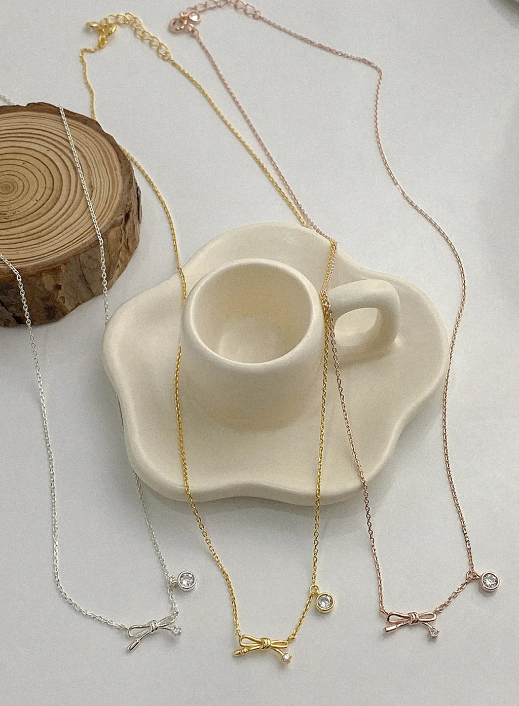 Tokarczuk Ribbon Cubic Necklace IU506