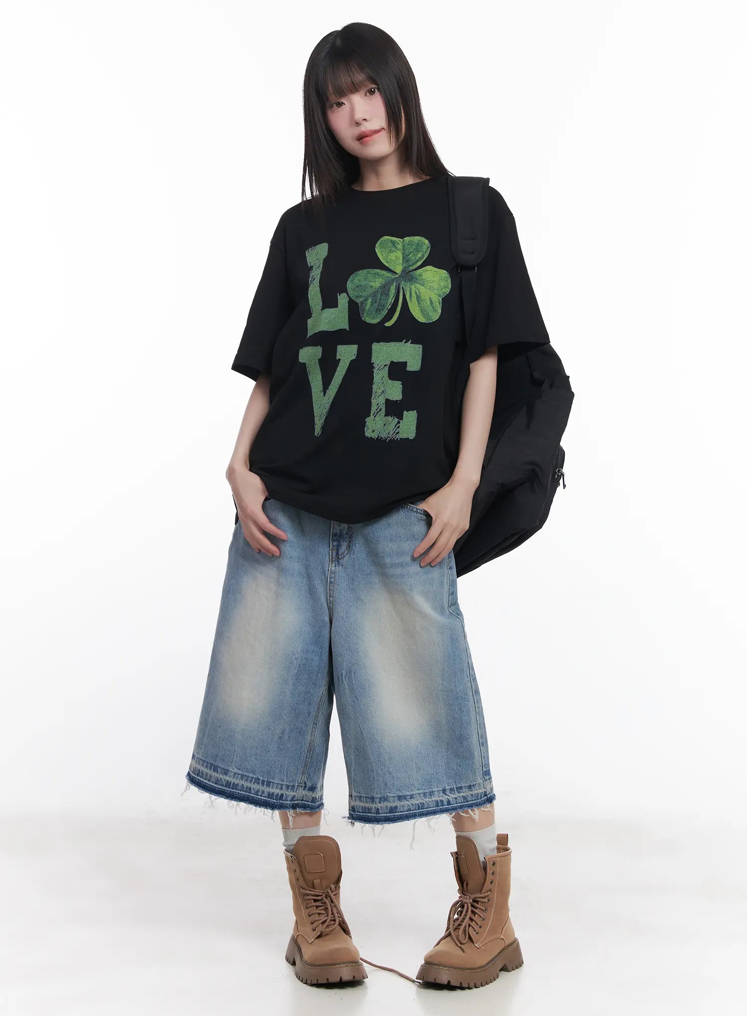 Lucky Graphic Tee CU519