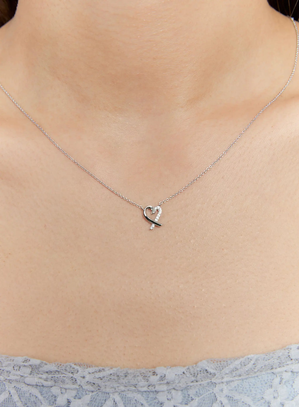 Trailing Heart Necklace IS517