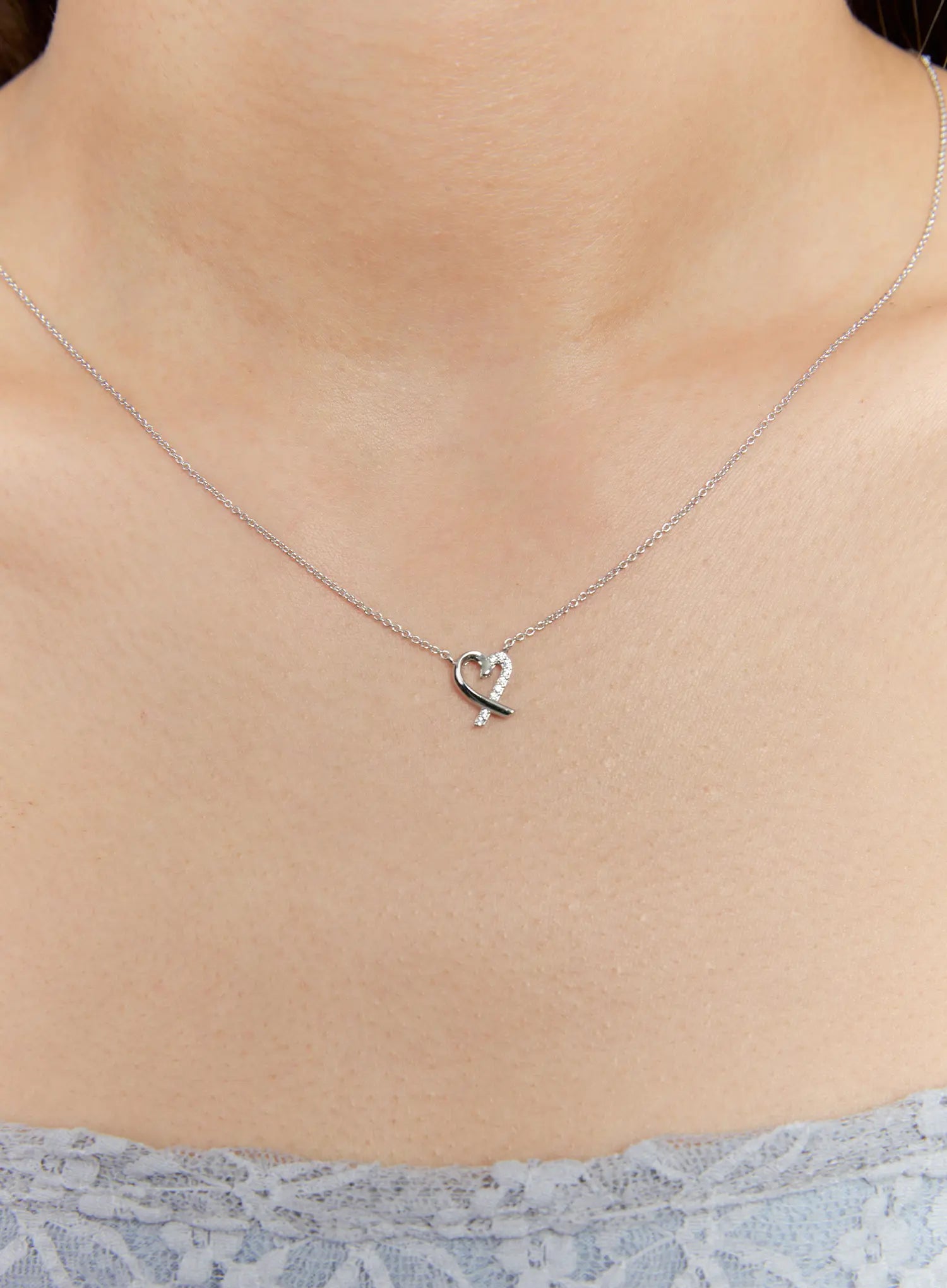 Trailing Heart Necklace IS517