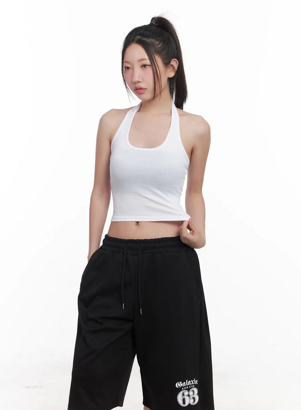 Cropped Halter Top CU517