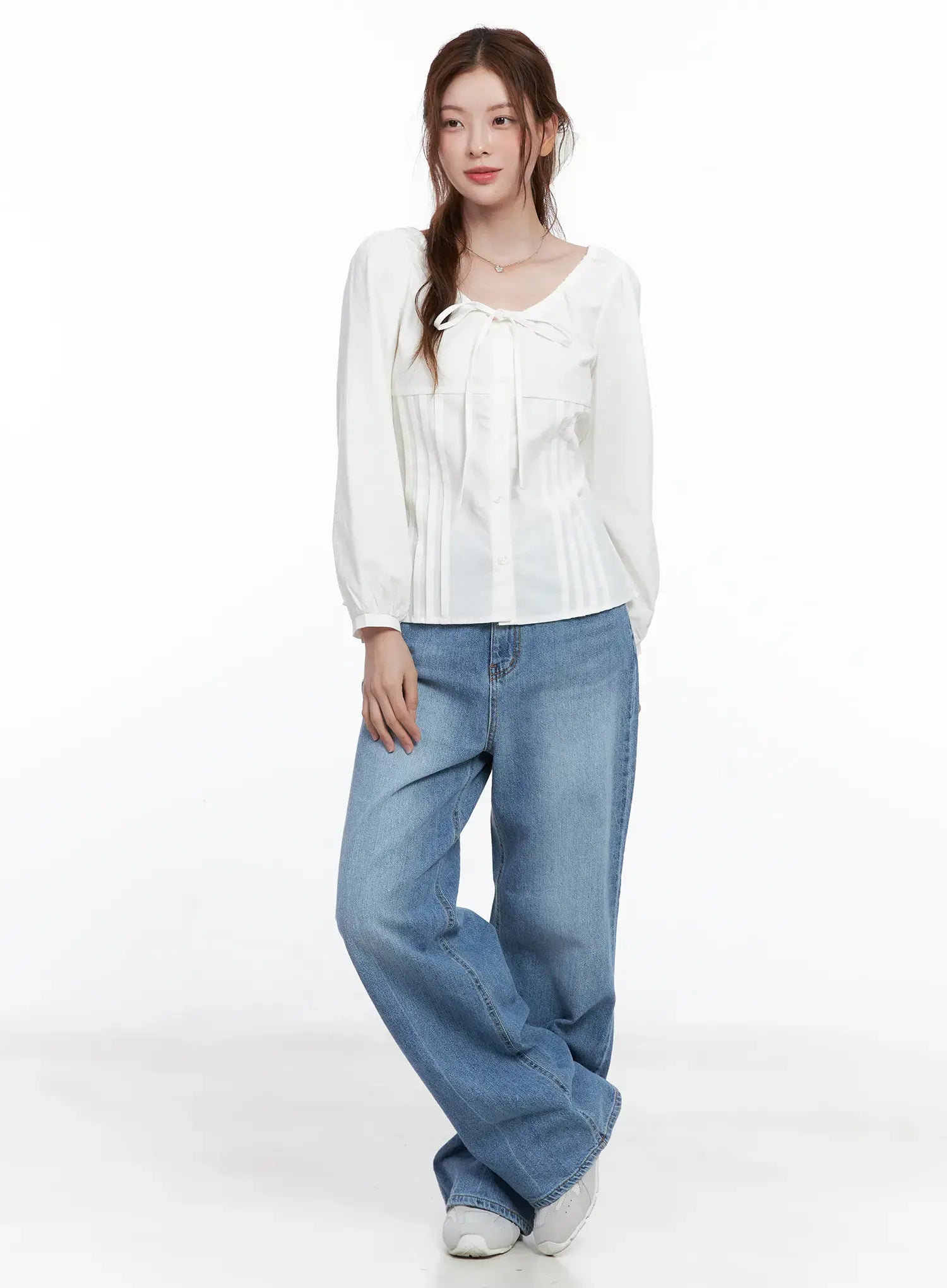 Jung Straight-Leg Washed Jeans CG521