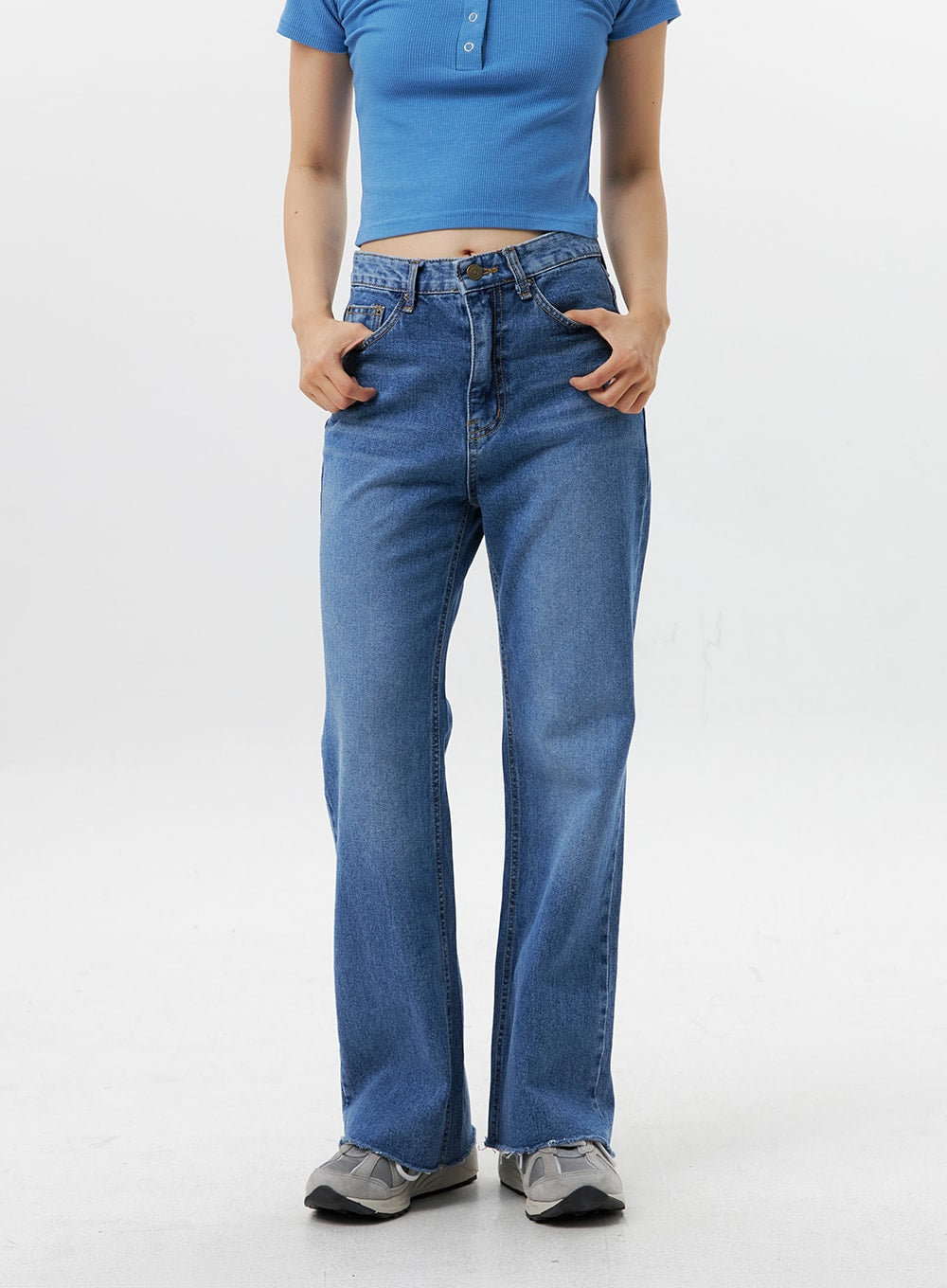 Straight-Leg Jeans OG318