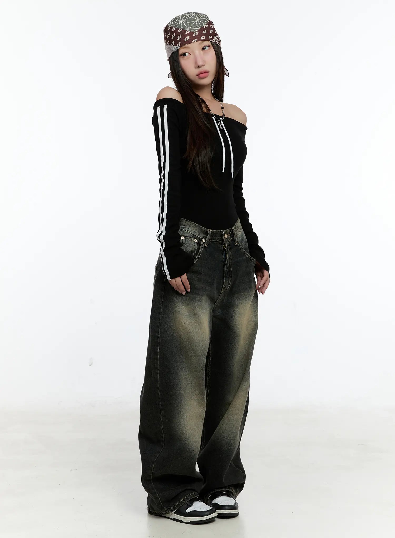 Emerie Washed Wide-Leg Baggy Jeans CS518