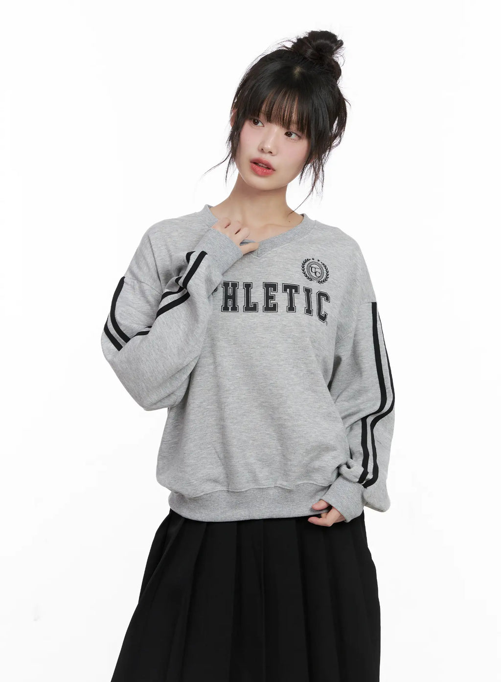 Athletic V-Neck Sweatshirt CG515